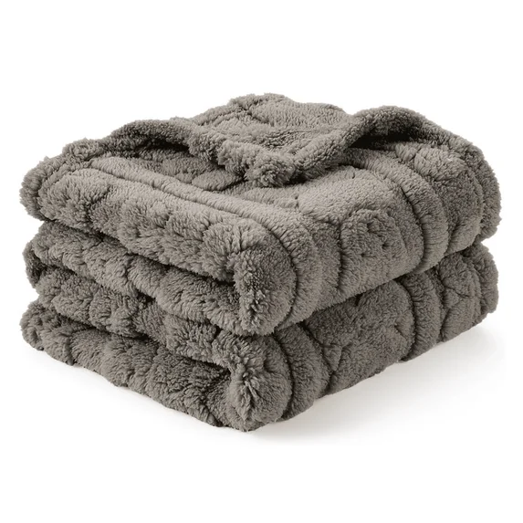 CREVENT Soft Plush Boys Tan 3D Bear Sherpa Baby Receiving Blanket