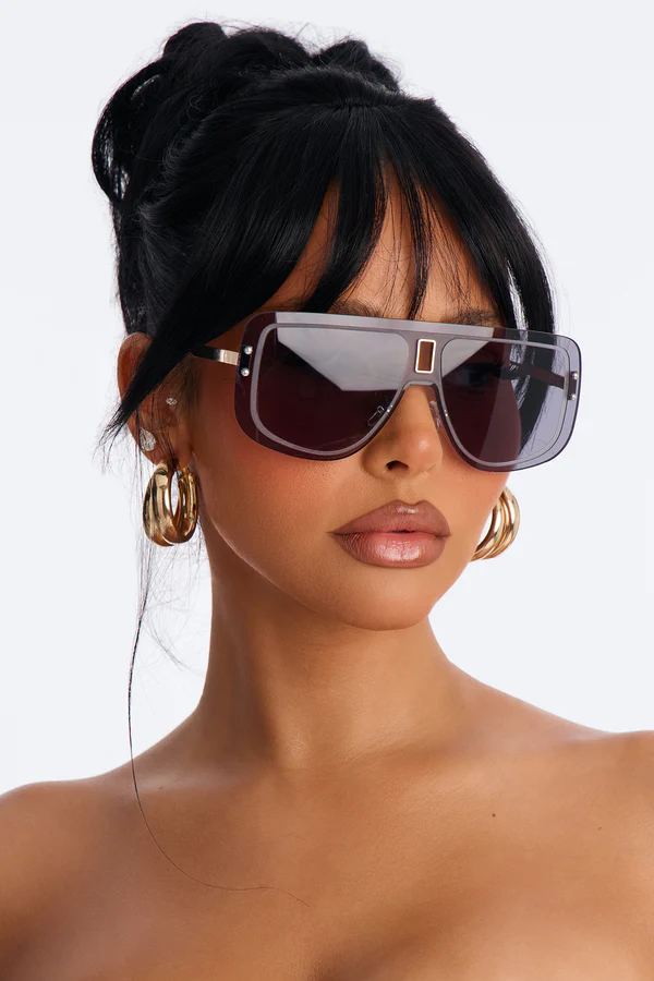 Belle Jet Sunglasses - Black