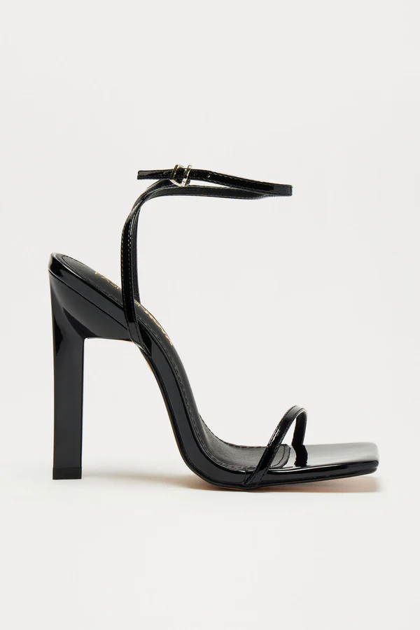 Outta Your Comfort Zone Heels - Black